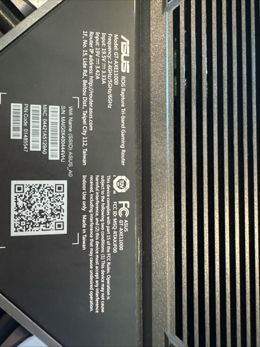 ASUS ROG Rapture Tri Band GT-AXE11000 6Ghz Router Black - Picture 12 of 12